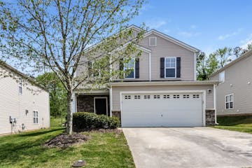 4605 Smarty Jones Dr Knightdale, NC 27545